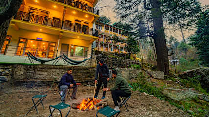 Photos of The Hosteller Jibhi