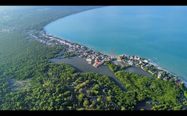 Kuvia paikasta: