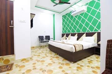 Photos of Taj 3 Star Hotel Near 200 mtr TAJ Mahal Agra