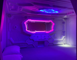 Mermaid Space Capsule의 사진