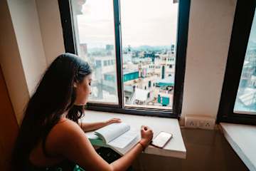 Photos of Citylights by Musafir
