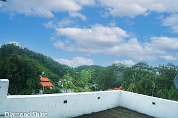 Photos of Diamond Shine