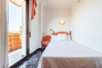 Photos of Hotel Canada