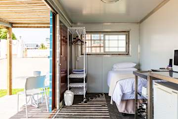 Photos of Kite Basecamp Pods