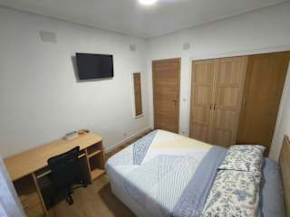 Photos of Habitación con balcón centro Bilbao Artístico