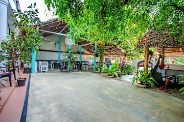 Photos of Hiricurry Restaurant and Hostel -Hiriketiya