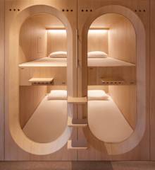 KINN Capsule: HER Space (Female Only)의 사진