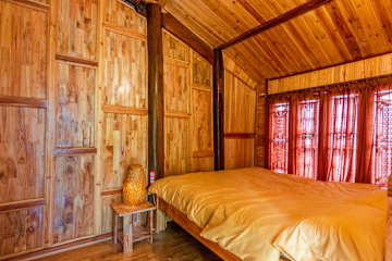 Photos of EC Sa Pa Ta Van