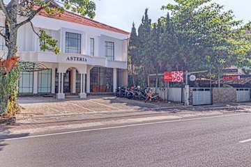 Photos of Collection O Hotel Asteria