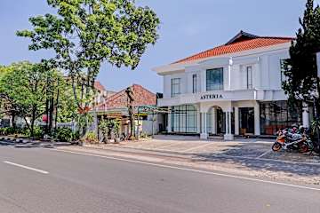 Photos of Collection O Hotel Asteria