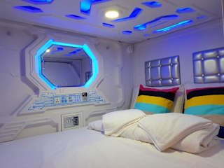 Galaxy Pods @ Chinatown의 사진