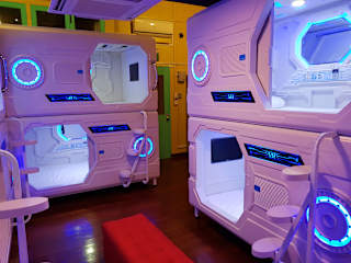 Galaxy Pods @ Chinatown의 사진