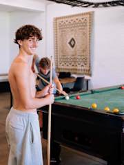 Photos of Life in Byron Hostel