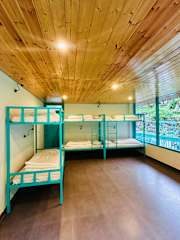 Photos of MeMooners Hostel & Riverside Cafe