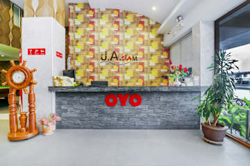Photos of Collection O JA Siam City
