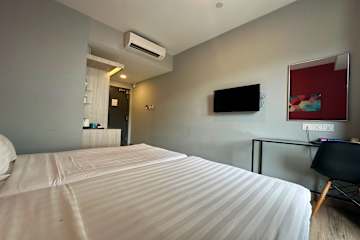 Photos of OYO Townhouse, Selayang formerly RHR Hotel