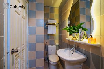 Cubicity De Tham의 사진