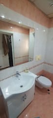 At Homeの写真