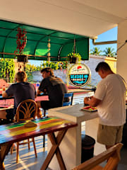 Fotos de Surfside El Tunco
