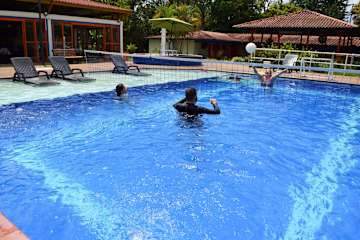 Hotel Campestre Tacurrumbiの写真