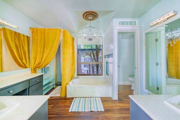 Photos of Sparrow House