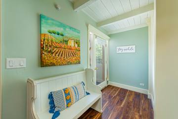 Photos of Sparrow House