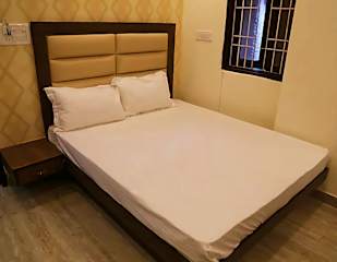 Photos of Hotel Mona Regency