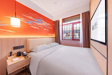 Photos of Beijing Yonghe Temple Guijie Courtyard Yunju Hotel