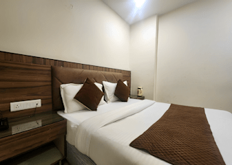 Photos of Hotel Geetanjali Inn