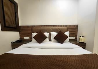 Photos of Hotel Geetanjali Inn