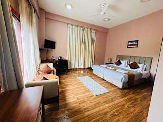 Photos of Tshongdu Boutique