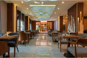 Photos of Sunday Emerald Hotel