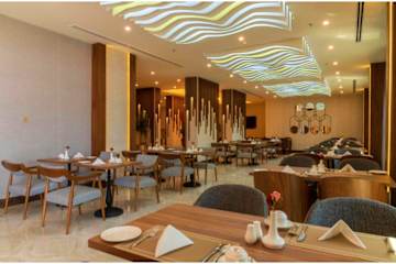 Photos of Sunday Emerald Hotel
