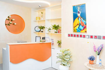 Photos of Palette Muscat Al Bayrahaa
