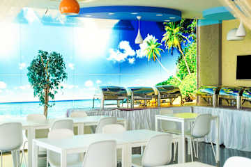 Photos of Palette Muscat Al Bayrahaa