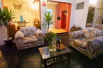 Photos of Historic and Central House