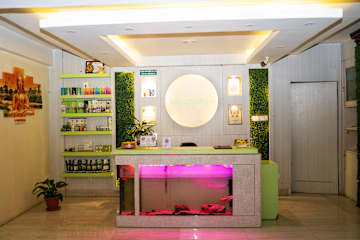 Photos of Aarya Wellness & Hostel