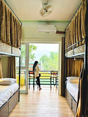 Bamboo Riverside Homeの写真