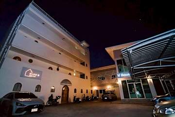 Photos of V HAUS