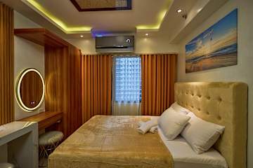 Photos of Reminisce Staycation