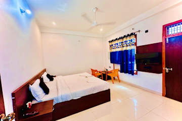 Photos of Hotel Aparna Palace