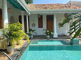Photos of ISOLA - Surf House