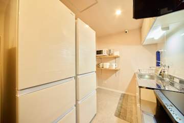 Photos of Southern Gate HIVE