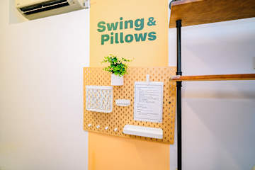 Photos of Swing & Pillows @ Beach Street