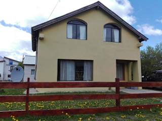 Photos of Yellow House Cottage