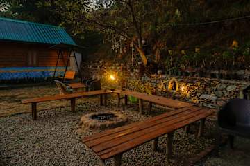 Photos of Stone Age Huts and Hostel
