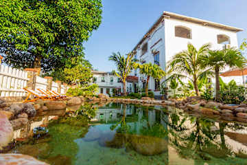 Photos of Sol Flow Retreat