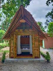 Photos of Paivana Khaosok Village