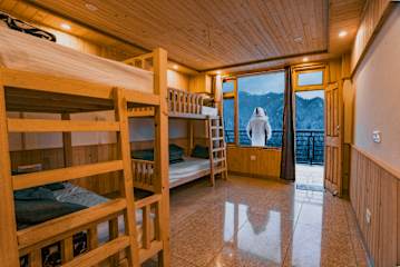 Photos of Nesto Stay and Cafe, Shoja Jibhi