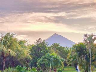 Photos of Hostel El Peregrino - Volcano view & private room